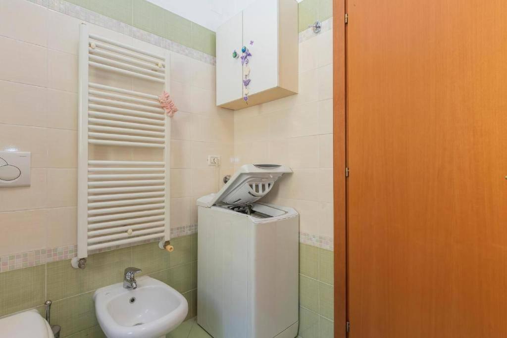 Appartement Elegante A 500 Mt Da M4 Con Wifi E Ac à Milan Extérieur photo